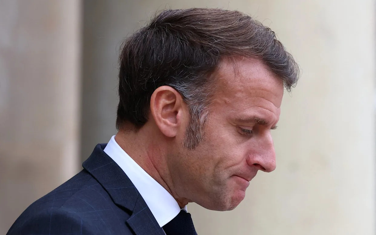 Baada ya onyo la Iran, Macron akana mpango wa kupeleka meli za kivita Hormuz