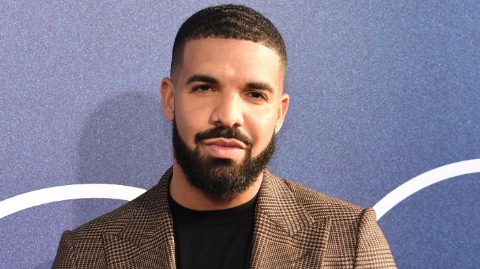 Drake Aonekana Kumkosoa DJ Khaled kwa Kukaa Kimya Kuhusu Palestina.