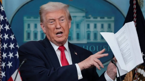 “Mtafunga Njia na Hamtakuwa na Nchi!” – Trump Atishia Kudhibiti Lango la Hormuz