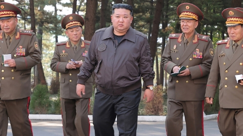 KIM JONG UN Atangaza Mpango Kabambe wa Kuimarisha Jeshi la Wanamaji la Korea Kaskazini