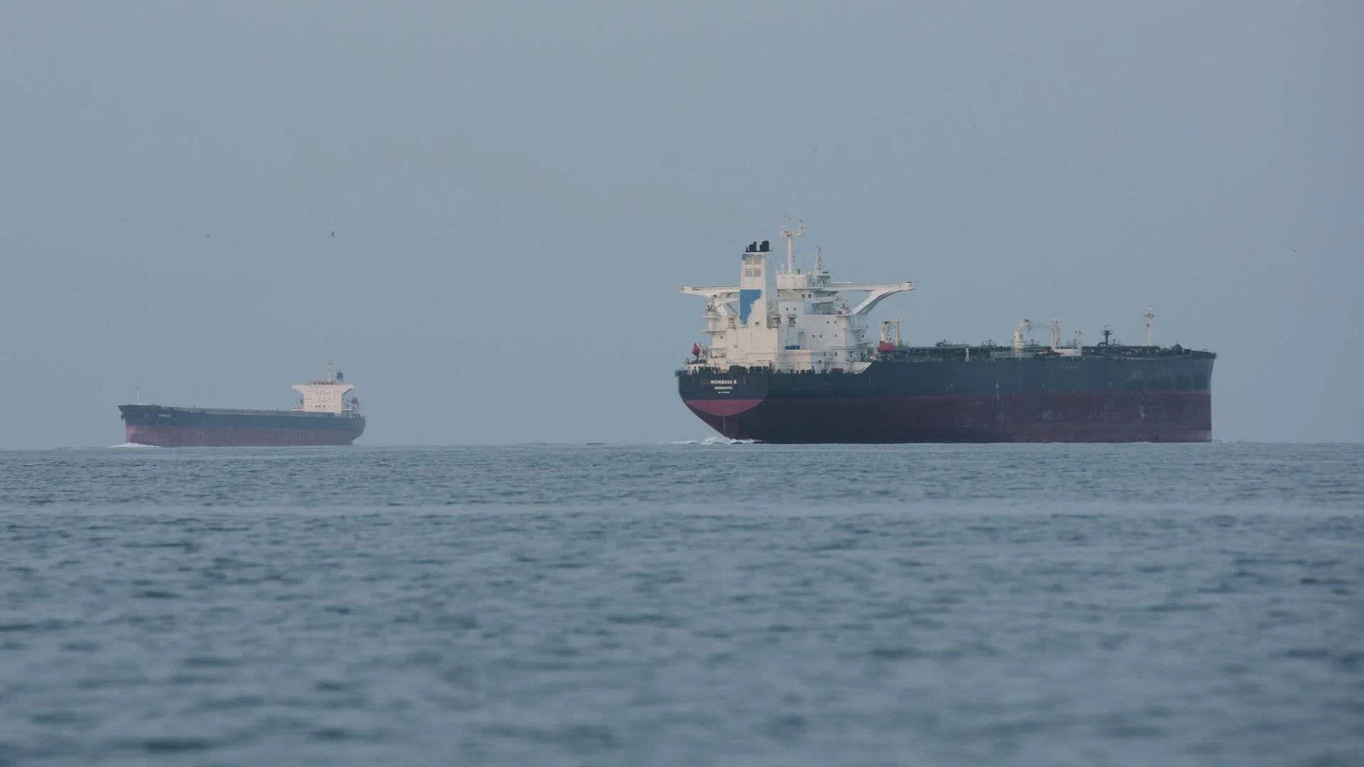 Meli Zadaiwa Kuilipa Iran Ada Kupita Mlango wa Hormuz